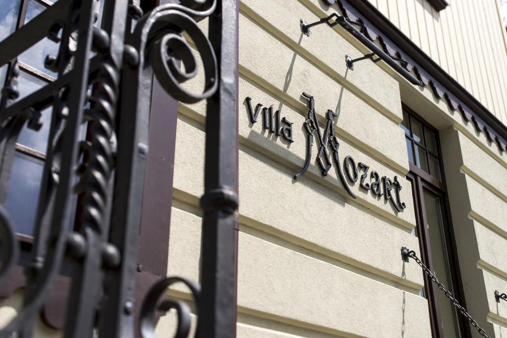 Villa Mozart Truskavets Exterior photo